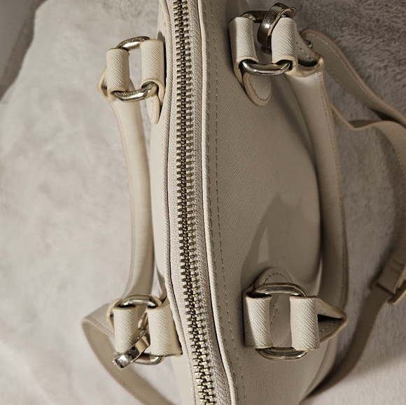 Danier Lexington Saffiano Leather Satchel with Crossbody Strap - Picture 4 of 7